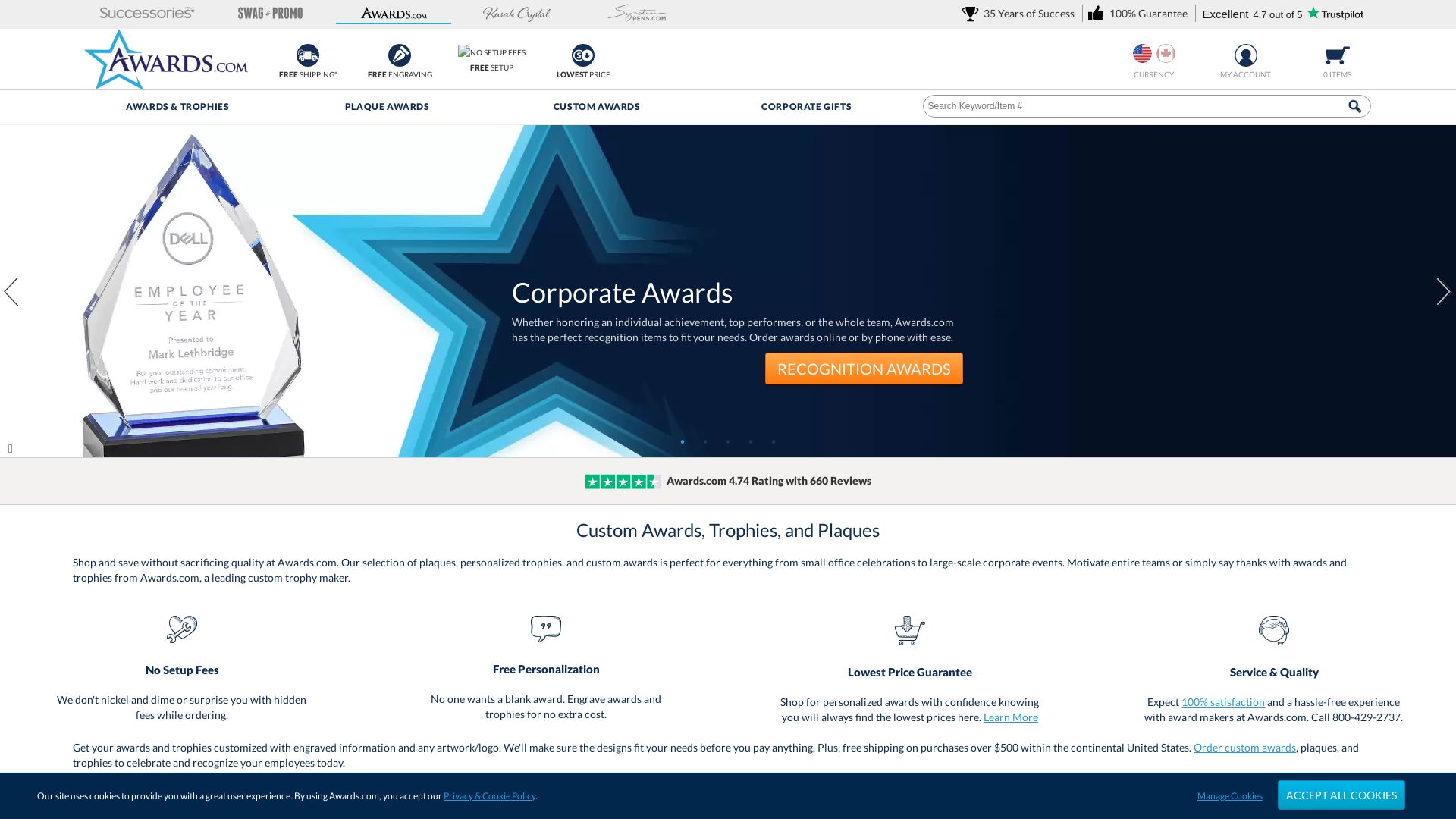 Статус сайта awards.com ОНЛАЙН